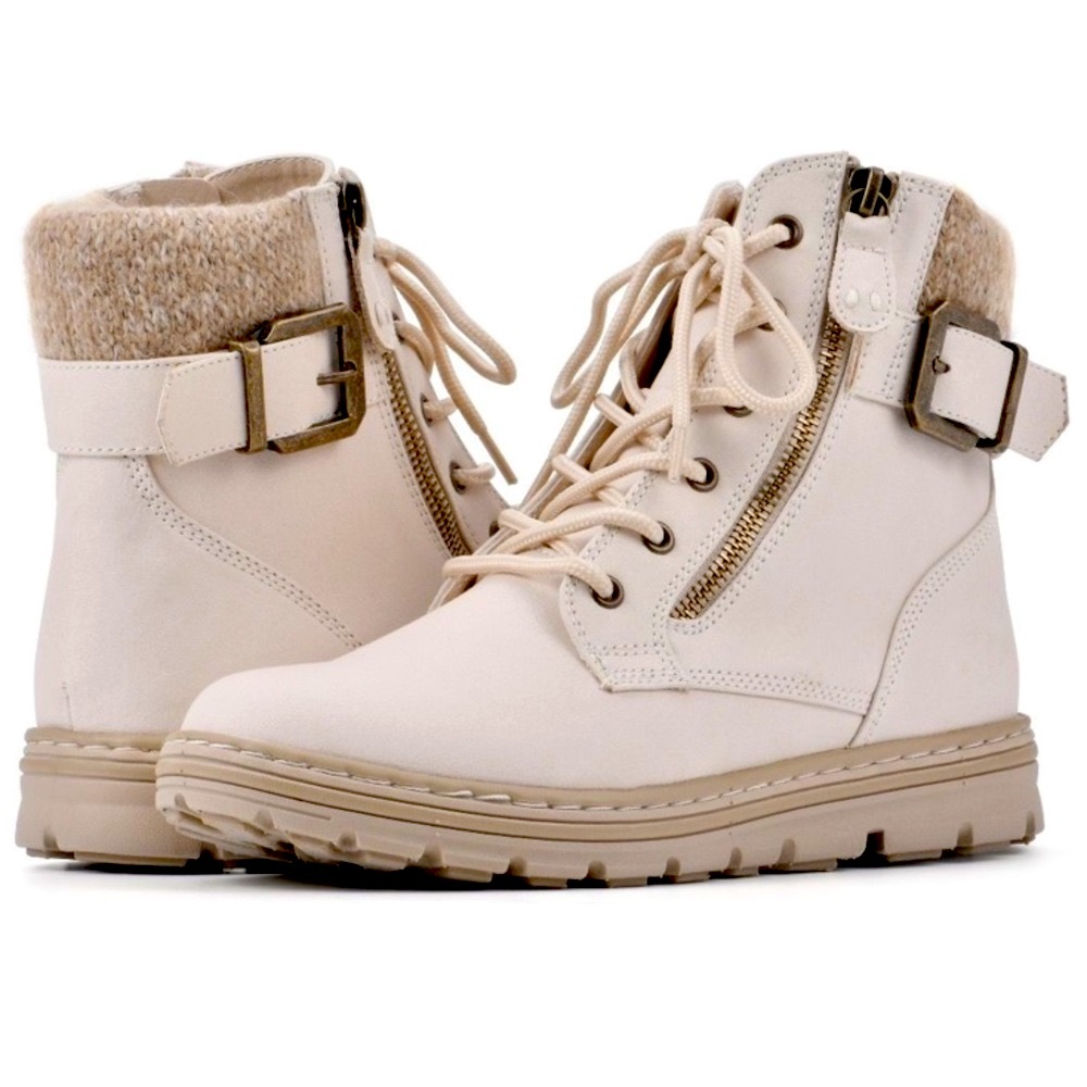WHITE MOUNTAIN “KELSIE” HIKER-STYLE LACE-UP ANKLE BOOTIES